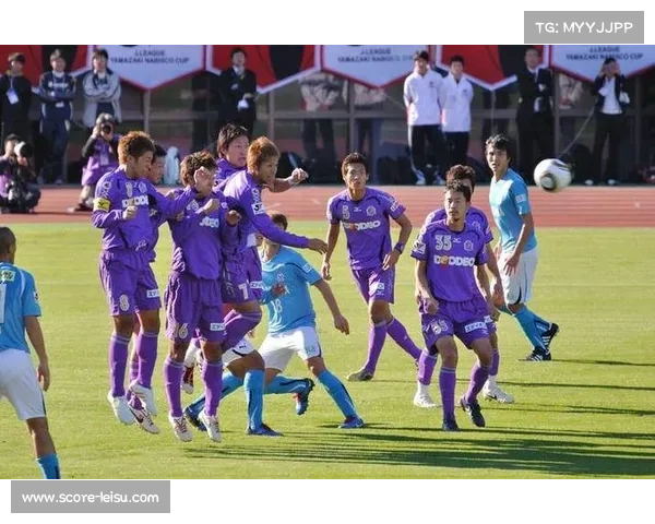 横滨FC惨遭广岛三箭逆袭,保级战役陷入绝境 横滨FC惨遭广岛三箭逆袭,保级战役陷入绝境