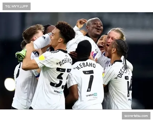 富勒姆控球率52%排名第八，中场控制表现不俗